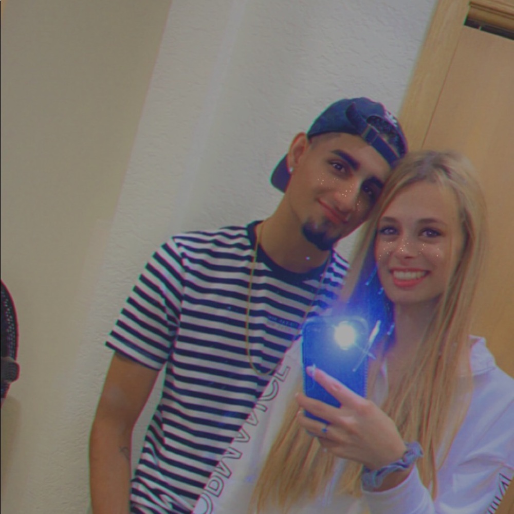 Meet your Posher, Karlya